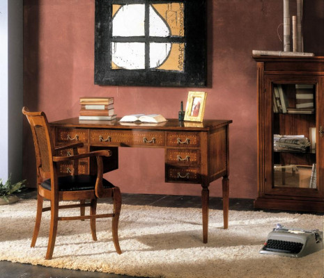 Schreifdësch a Stull aus Holz mat Armlehn Bicherregal Büroeiereien Design Nei