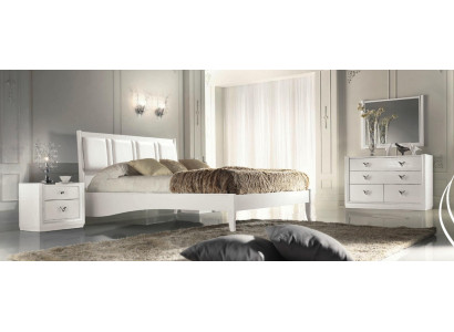 Schlofzëmmer Bett Nächstkëscht Kommode Spigel Garnitur Grupp Holz Luxus Set 5tlg