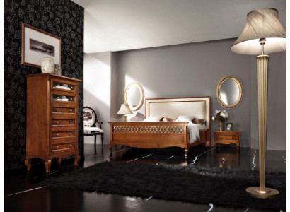 Luxus Schlofzëmmer Set 4tlg. Bett 2 Nuetsdëscher Komod Massivholz Miwwelen Italien