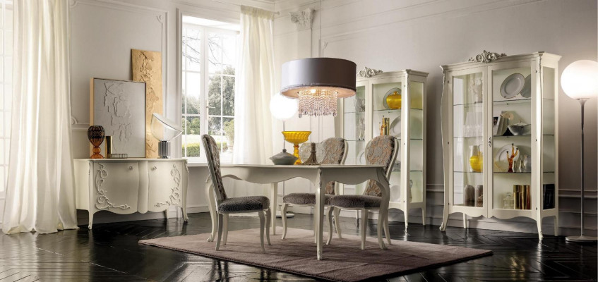 Klasseschen Dësch Holzdësch Barock Rokoko Iesssall Kinnekräich Iessdësch