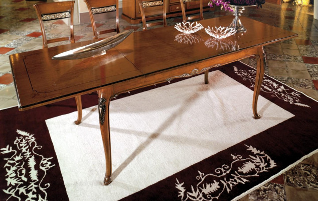 Iesszëmmer Miwwelen 110x110cm Dëscher HolzZëmmer Design Iessdësch Holz Dësch Klassesch