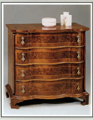 Kommod Sideboard Schaf Holz Kommoden Italienesch Miwwelen Ariichtung Schief