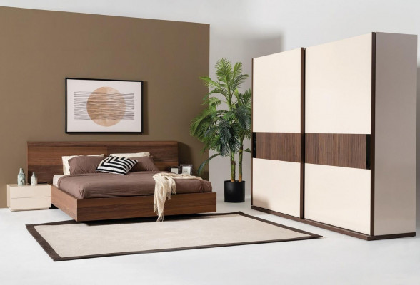4-deeleche Schlofzëmmer-Set Bett 2x Nuetsdëscher Kleederpress Schaf
