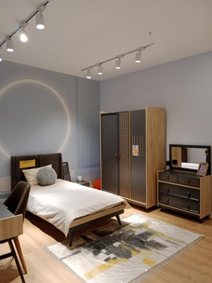 Stilove Schlofzëmmer Set Designer Jugendzimmer Miwwelen Bett + Nuetsdësch