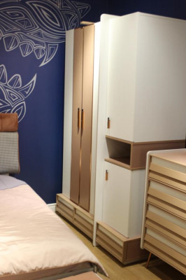 Kleederschaaf Schief Schaf Design Holz Kannerzëmmer Modern Miwwelen Nei
