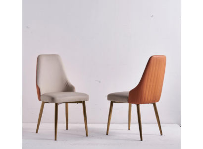 Orange-beige Iesszëmmerstill Luxus Liederstill Kichenstill Holz Miwwelen