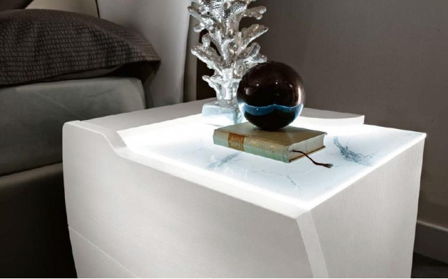 Schlofkummer Bett Nuetsdësch Kommoud Spigel Garnitur Wäiss Modern Luxus Set 5tlg