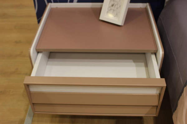 Kannerzëmmer Set Bett + Nuetsdësch + Bänk Modern Set Bett 3tlg. Bänk Komplett