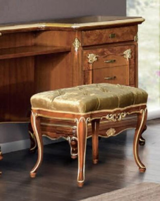Hocker Designer Chesterfield Foussocker Niewenhocker Chaiselongue Polster Nei