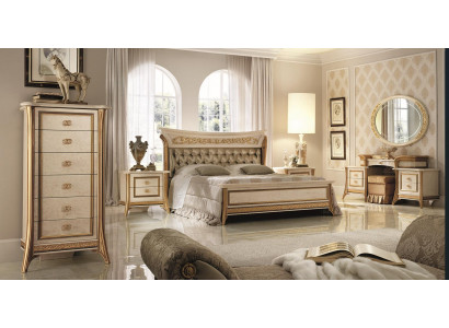 Schlofzëmmer Set Bett Nuetsdësch Kommode Spigel Hocker Neit 7 Stéck Barock Rokoko