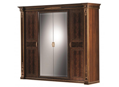 Garderob Schlofkummer Holz Schaf Modern Stil Luxus Schief Klassiker