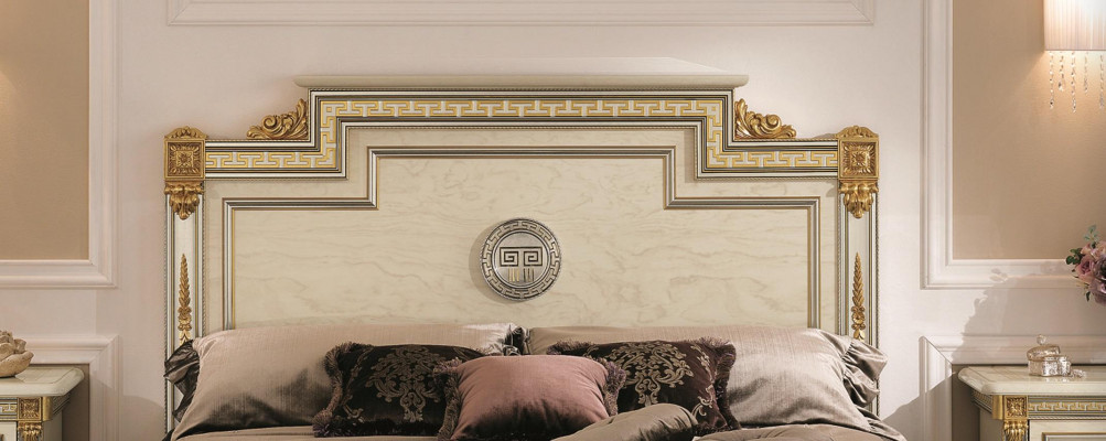 Bett + 2x Nuetsdësch 3 deeler Schlofzëmmer Set Designer Luxus Schlofzëmmer Barock