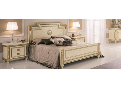 Kinneksbett 2x Nuetsdësch Schlofzëmmer Set 3-deel Montur Holz Better Nei