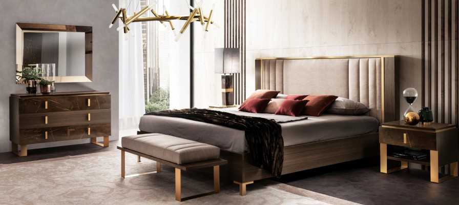 Luxus Schlofzëmmer Sets Bett 2x Nuetsdësch Klasseschen Design Better Miwwel 3 Stéck.