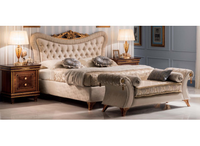 Bett Designer Miwwelen Schlofkummer Barock Rokoko Jugendstil Klassesch