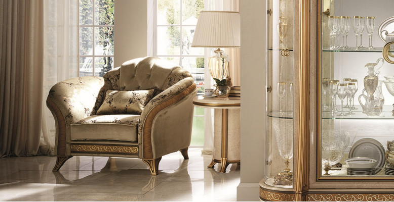 Wunnzëmmer Luxus Fotell Hotel Polster Klassesch Einsëtzeger Beige arredoclassic