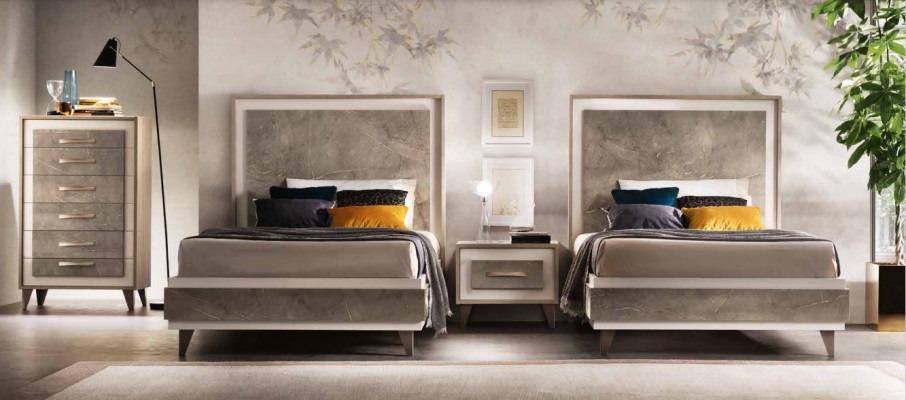 Italienesch Miwwelen Designer Schlofzëmmer Nuetsdësch Betten 3-Teile Garnitur Better