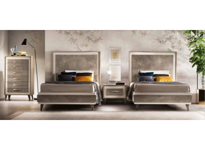 Italienesch Miwwelen Designer Schlofzëmmer Nuetsdësch Betten 3-Teile Garnitur Better