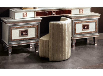 Hocker Design Polster Fousshocker Sëtz Textil Chaise Lounge Pufa Sessel