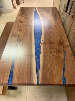 Waasserfall Dësch Epoxidharz Iessdësch Epoxy Dëscher Echt Holz Massiv Miwwelen