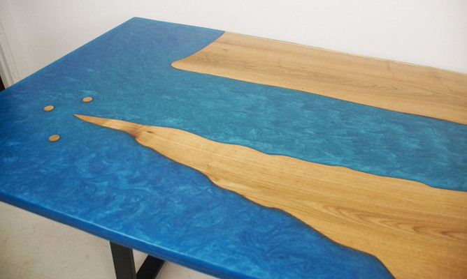 Iessdësch River Table Echta Holz Flossendësch Epoxyharz 260x100 Massiv