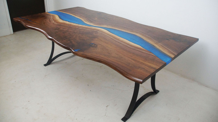 Iessdësch River Table Eech Holz Flosstësch 220x100 Massiv Dëscher Epoxyharz