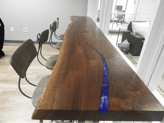 Epoxid Comptoir Bar Dësch echt Holz massivt Miwwelen Waasserfall Epoxy Dësch 240x70