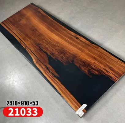 Iessdësch River Table Eechent Holz Flossdësch Massiv Epoxyharz Dëscher