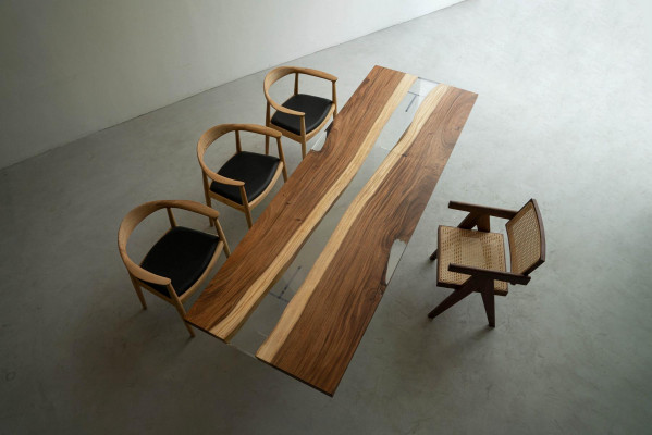Iessdësch River Table Massiv Stillen 220x80 Flossdësch Mier Waasserfall