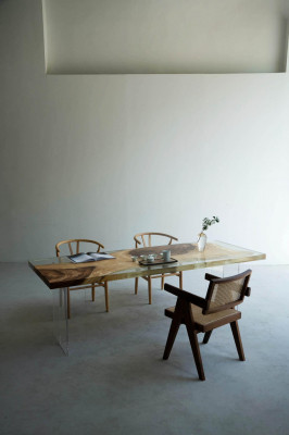 Luxus Design Dësch Epoxidharz Dëscher Iessdësch 200x80 Massiv Holzmiwwelen