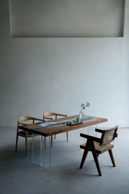 Iessdësch River Table Massiv Dëscher 185x85cm Flossdësch Epoxyharz Mier