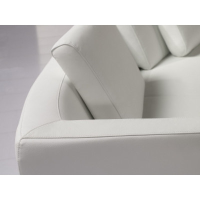 Exzellent Designer-Sofa an U-Form am zäitgenëssesche Stil.