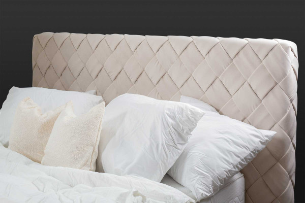 Luxus Better Modern Bettgestell 180x200 cm Design Schlofzëmmer Miwwelen Kappdeel