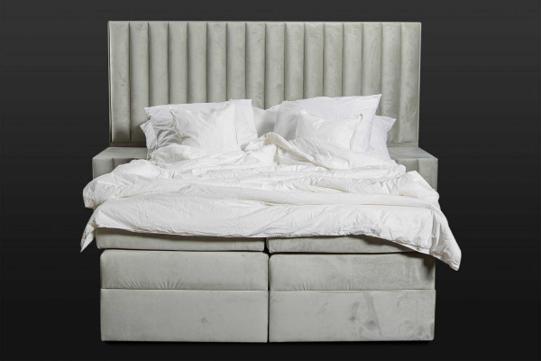 Schlofzëmmer Set Bett Nuetsdësch 3 Stéck Design Modern Luxus Better Gro