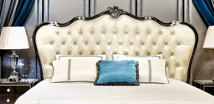 Chesterfield Design Schlofzëmmer Nuetsdësch 2x Italienesch Miwwelen 4 Stéck Set Nei
