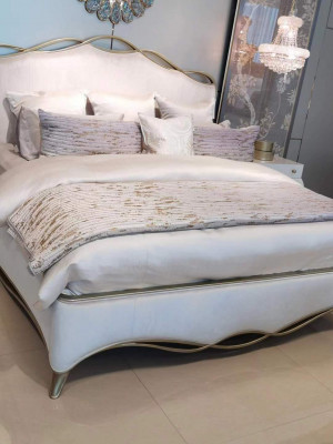 Klassesch Holz Bett, Ehe Duebelbett, Better Design, Polster Schlofzëmmer