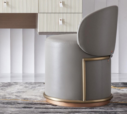Hocker Design Polster Fousshocker Ottoman Sëtz Lieder Chaise Lounge Pufa