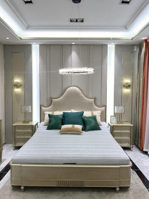 Design Doppel Hotel Better Schlofzëmmer Holz Miwwelen Bett Polster Holz 180x200 Nei