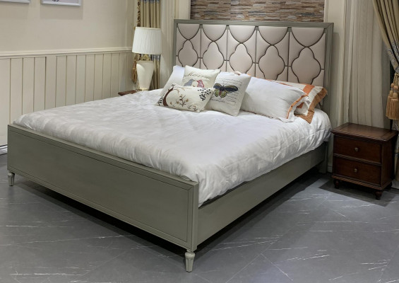 Premium duebelt Bett am klassesche Design mat beiger Liederastattung