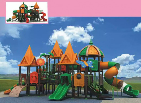 Spilltuerm mat Rutsch Klotertuerm Spillgeschir Anlag Outdoor Spillplaz