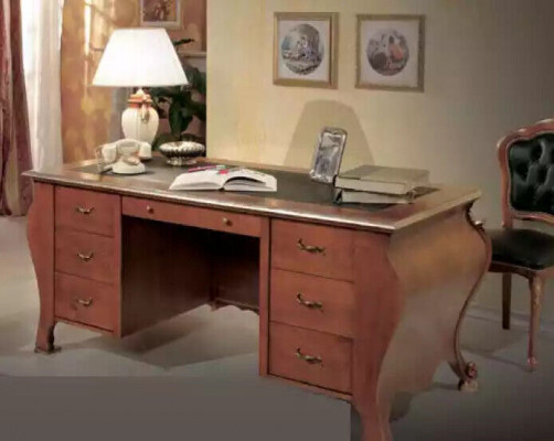 Büroschreif klassescht Design Schreifdësch aus brongem Holz Dësch Mëbelen