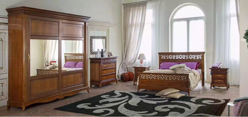 Schlofkummermiwwel Kleederschaf mat Spigel Massivholz Design Italien.
