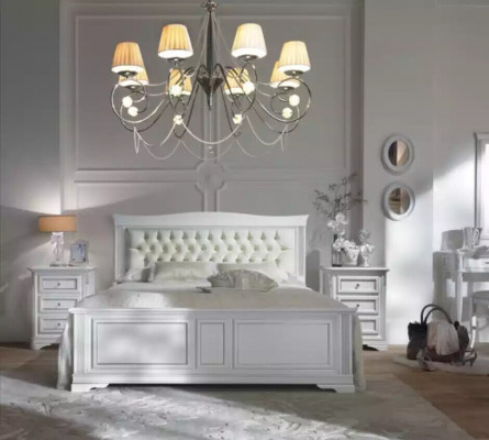 Komplett Schlofzëmmer Set Bett 2x Nuetsdëscher 3 Stéck Designer Luxus