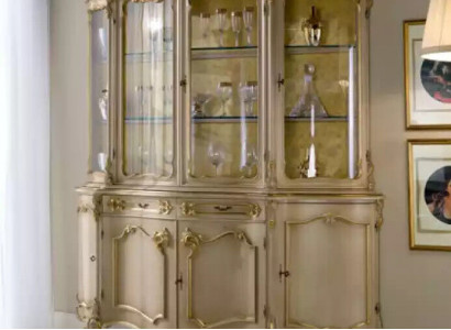 Wunnzëmmer Vitrin Glas Schaf Schief Vitrinnen Holz Italienesch Miwwelen