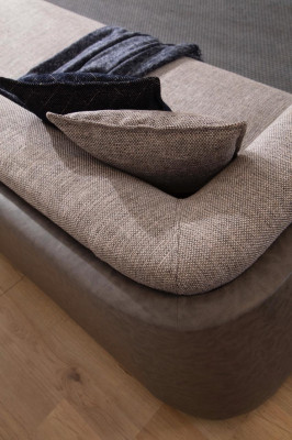 Wunnzëmmer Sofa 4 Sëtzer Design Polster Couch Modern Luxus Nei Braun