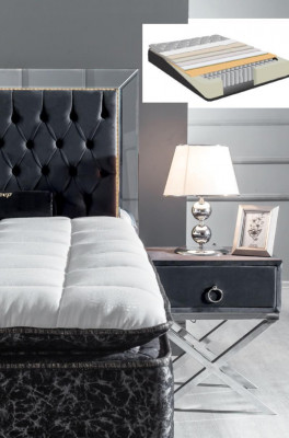 Schlofkummer Set Schwarz Metallbett 2x Nuetsdëscher Luxus Nei 3 Stéck.