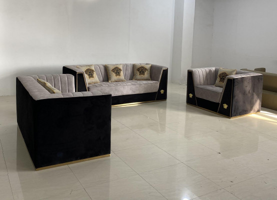 Luxus Sofa 2-Sëtzer Miwwelen Design Polster schwaarz Textil Samt Sofas Couchen