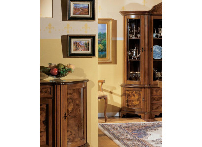 Miwwelen Glasschaf Vitrine Holz Vitrinn Glas Schaf Schief Regaler Italien