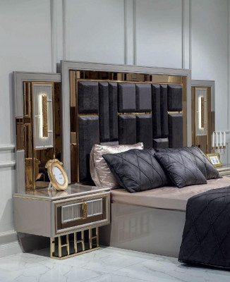 Schlofzëmmer Bett Nuetsdësch Kleederschaf Kommod Holz Set 5tlg.