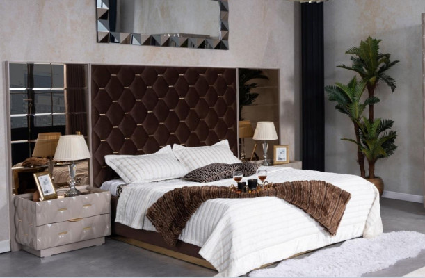 Schlofzëmmer Bett Nuetsdësch Better Duebel Holz Neit Luxus Set 3 Deeler.